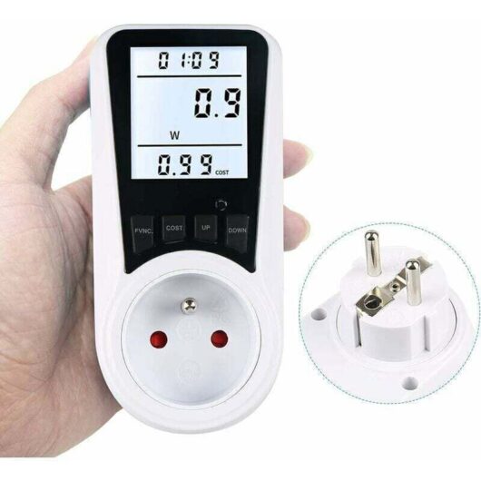 AC 230V power supply plug with power monitoring and LCD display - French plug