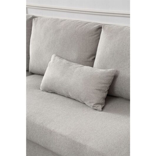 2x Grey Pillow